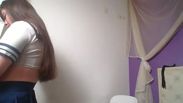 Snapshot of Ingrid_Casas chatting on 03/15/25, 11:39 Ingrid Casas online show from 03/15/25, 11:39