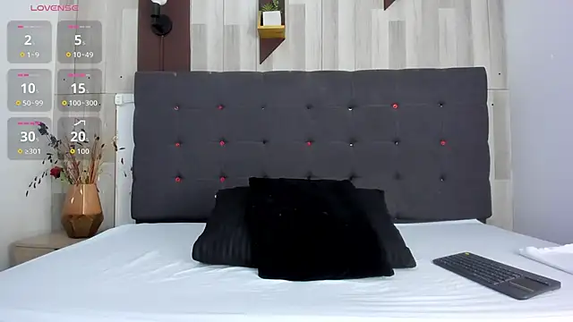 Anastasiapriest online show from 10/11/25, 11:31