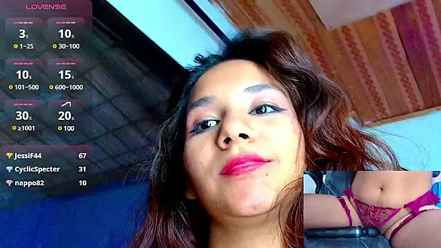 Snapshot of PoisonIvy15_ chatting on 01/27/25, 02:20 PoisonIvy15  online show from 01/27/25, 02:20