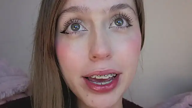 SofiaGc online show from 11/23/25, 03:50