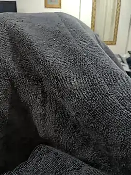 HotwifeBra online show from 09/19/25, 12:45