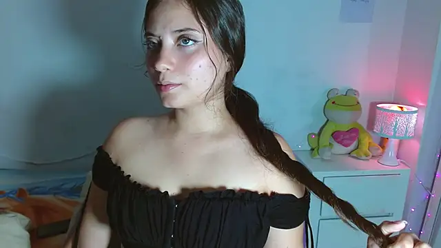 Snapshot of auroraa_sexy chatting on 12/05/24, 07:06 auroraa sexy online show from 12/05/24, 07:06