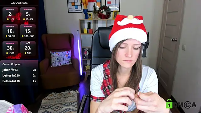 Snapshot of FrancescaCollins chatting on 12/27/24, 12:01 FrancescaCollins online show from 12/27/24, 12:01