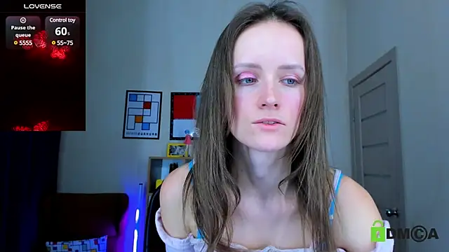 Snapshot of FrancescaCollins chatting on 03/05/25, 02:01 FrancescaCollins online show from 03/05/25, 02:01
