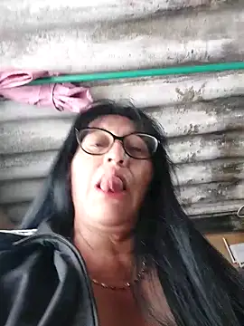 clarita 01 online show from 11/06/25, 12:50