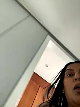 Snapshot of Indianbutter11 chatting on 11/03/25, 05:20 Indianbutter11 online show from 11/03/25, 05:20