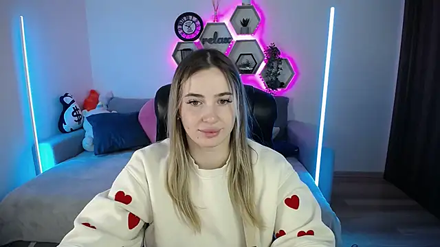 SabrinViolet online show from 10/20/25, 08:04