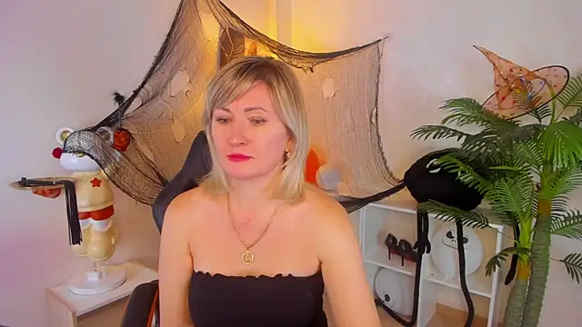 AriFleow online show from 11/16/25, 11:38