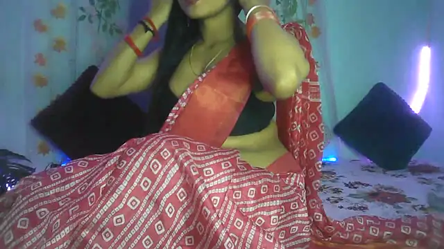Snapshot of Queenhimanshi chatting on 02/01/25, 09:00 Queenhimanshi online show from 02/01/25, 09:00