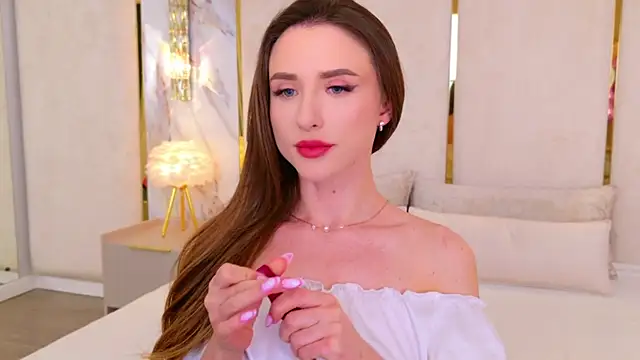 Jullia Carter online show from 02/02/25, 11:40