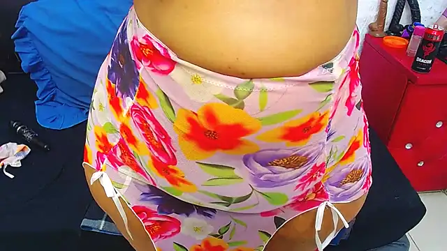 Brookylynbrownxx online show from 11/11/25, 02:50