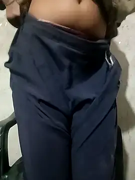 Snapshot of Sexy-bhabhi78 chatting on 02/18/25, 01:33 Sexy-bhabhi78 online show from 02/18/25, 01:33