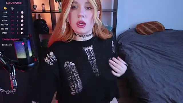 The Full Red Moon online show from 02/17/25, 11:23