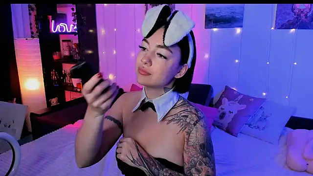 Magic Allie online show from 11/16/25, 06:19