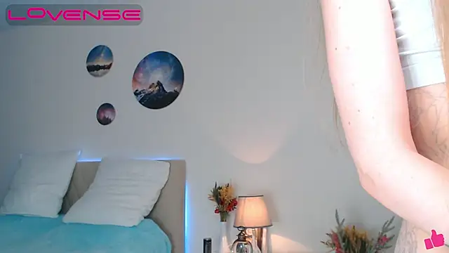 Snapshot of Mermaid_Melody chatting on 12/30/24, 05:04 Mermaid Melody online show from 12/30/24, 05:04