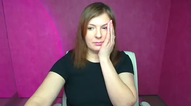 Snapshot of Lissmilf chatting on 12/28/24, 12:56 Lissmilf online show from 12/28/24, 12:56