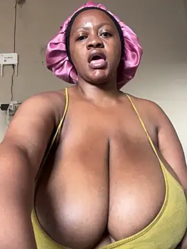 Chubbykarisma27 online show from 02/03/25, 02:13