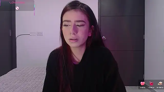 Your rosalie online show from 09/12/25, 04:34