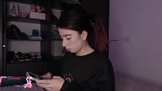 Your rosalie online show from 10/03/25, 04:31