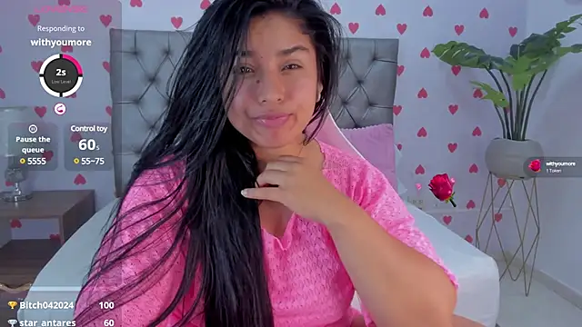 hurrem had online show from 01/17/25, 08:34