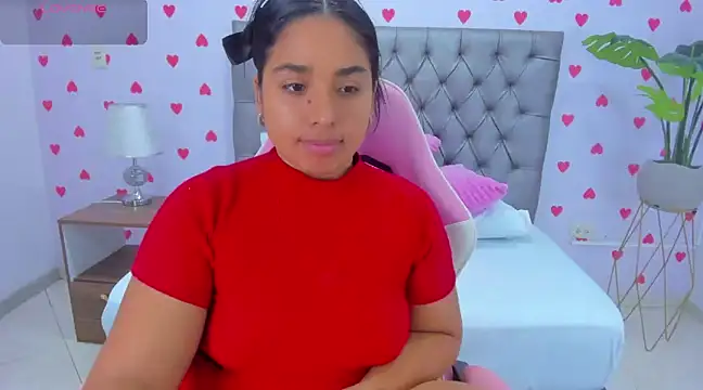 hurrem had online show from 02/25/25, 06:03