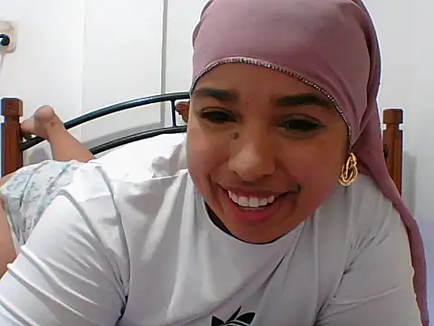 hurrem had online show from 11/28/25, 11:35