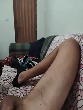 mayk18cm online show from 11/01/25, 10:06