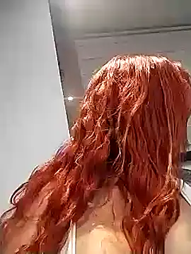 Snapshot of AriaRusso chatting on 12/08/24, 05:01 AriaRusso online show from 12/08/24, 05:01
