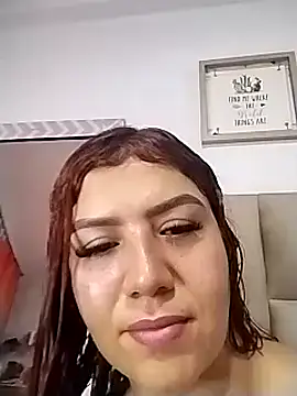 Snapshot of AriaRusso chatting on 12/24/24, 11:33 AriaRusso online show from 12/24/24, 11:33