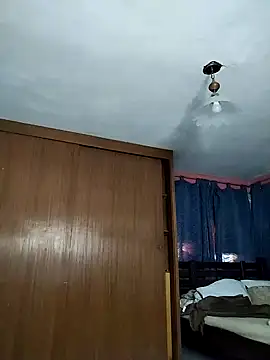 Catalinacandela online show from 09/29/25, 08:35