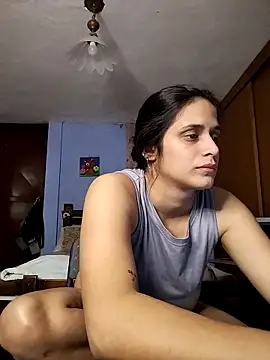 Catalinacandela online show from 10/10/25, 03:38