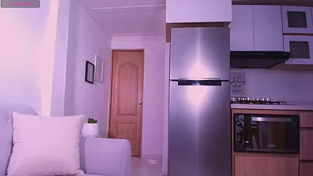 DannaHyde online show from 11/13/25, 07:02