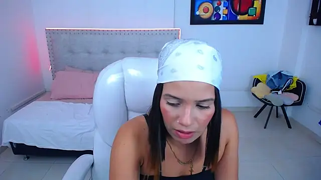 Snapshot of Chiqui_milk_ chatting on 01/06/25, 10:05 Chiqui milk online show from 01/06/25, 10:05