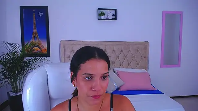 Snapshot of Chiqui_milk_ chatting on 01/24/25, 10:41 Chiqui milk online show from 01/24/25, 10:41