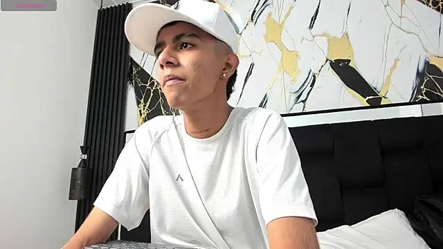 dikey 62 online show from 01/11/25, 11:13