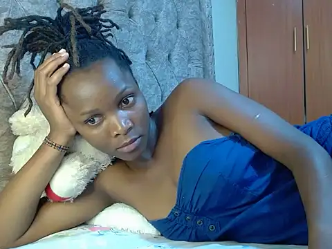 Snapshot of Naughty_Girl17 chatting on 02/14/25, 02:33 Naughty Girl17 online show from 02/14/25, 02:33