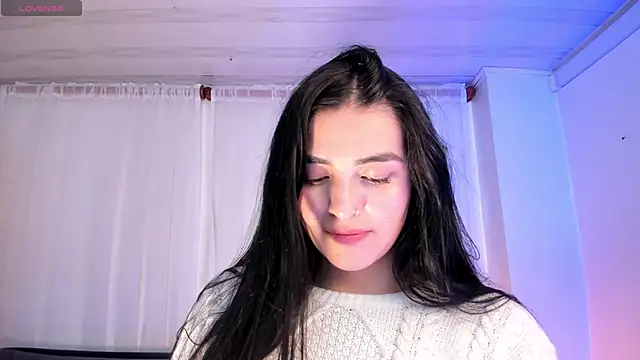 Snapshot of miel_gomez chatting on 02/01/25, 02:37 miel gomez online show from 02/01/25, 02:37