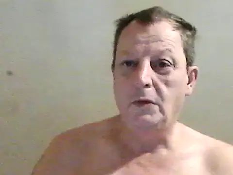 Snapshot of chubbybear2cum chatting on 12/07/24, 05:26 chubbybear2cum online show from 12/07/24, 05:26