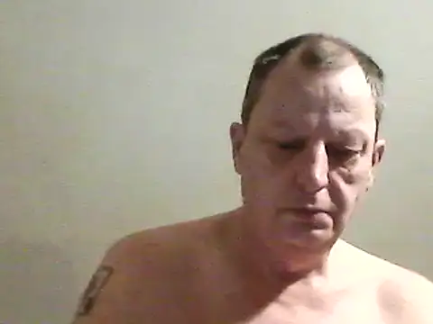 Snapshot of chubbybear2cum chatting on 01/06/25, 10:37 chubbybear2cum online show from 01/06/25, 10:37