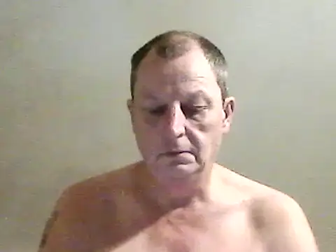 Snapshot of chubbybear2cum chatting on 01/09/25, 01:50 chubbybear2cum online show from 01/09/25, 01:50