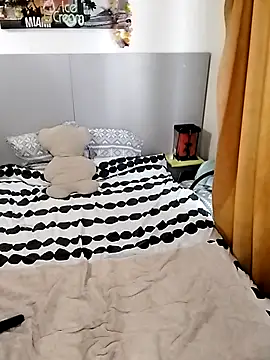 Snapshot of lagazosexy14 chatting on 10/11/25, 04:38 lagazosexy14 online show from 10/11/25, 04:38