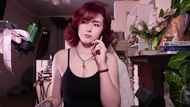 Snapshot of Chriss_Fox chatting on 10/22/25, 03:23 Chriss Fox online show from 10/22/25, 03:23