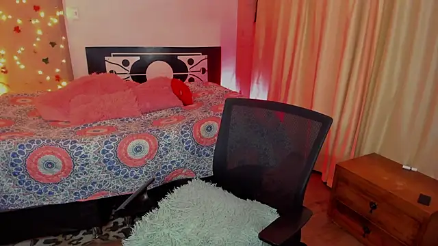 Snapshot of blackbarbietrans chatting on 02/07/25, 03:45 blackbarbietrans online show from 02/07/25, 03:45