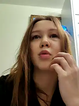 Snapshot of _AnMiss_ chatting on 02/14/25, 01:40 AnMiss online show from 02/14/25, 01:40