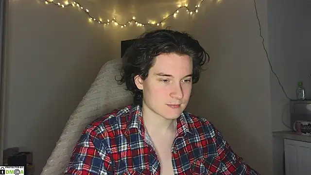 MoreRealAlex online show from 10/22/25, 06:02