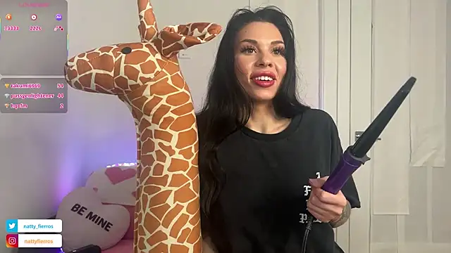 Snapshot of NattyFierros chatting on 03/10/25, 11:42 NattyFierros online show from 03/10/25, 11:42