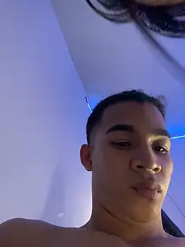 Boypolla11 online show from 11/09/25, 10:08