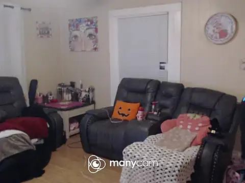 PocketPlywood online show from 11/28/25, 12:35