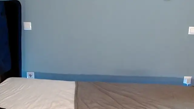 Snapshot of AnnaMaee chatting on 01/10/25, 12:27 AnnaMaee online show from 01/10/25, 12:27