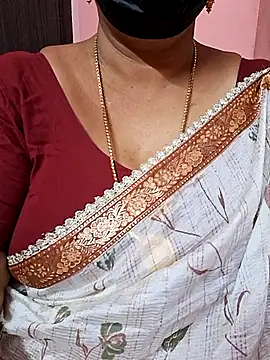 ananya956 online show from 10/12/25, 02:16